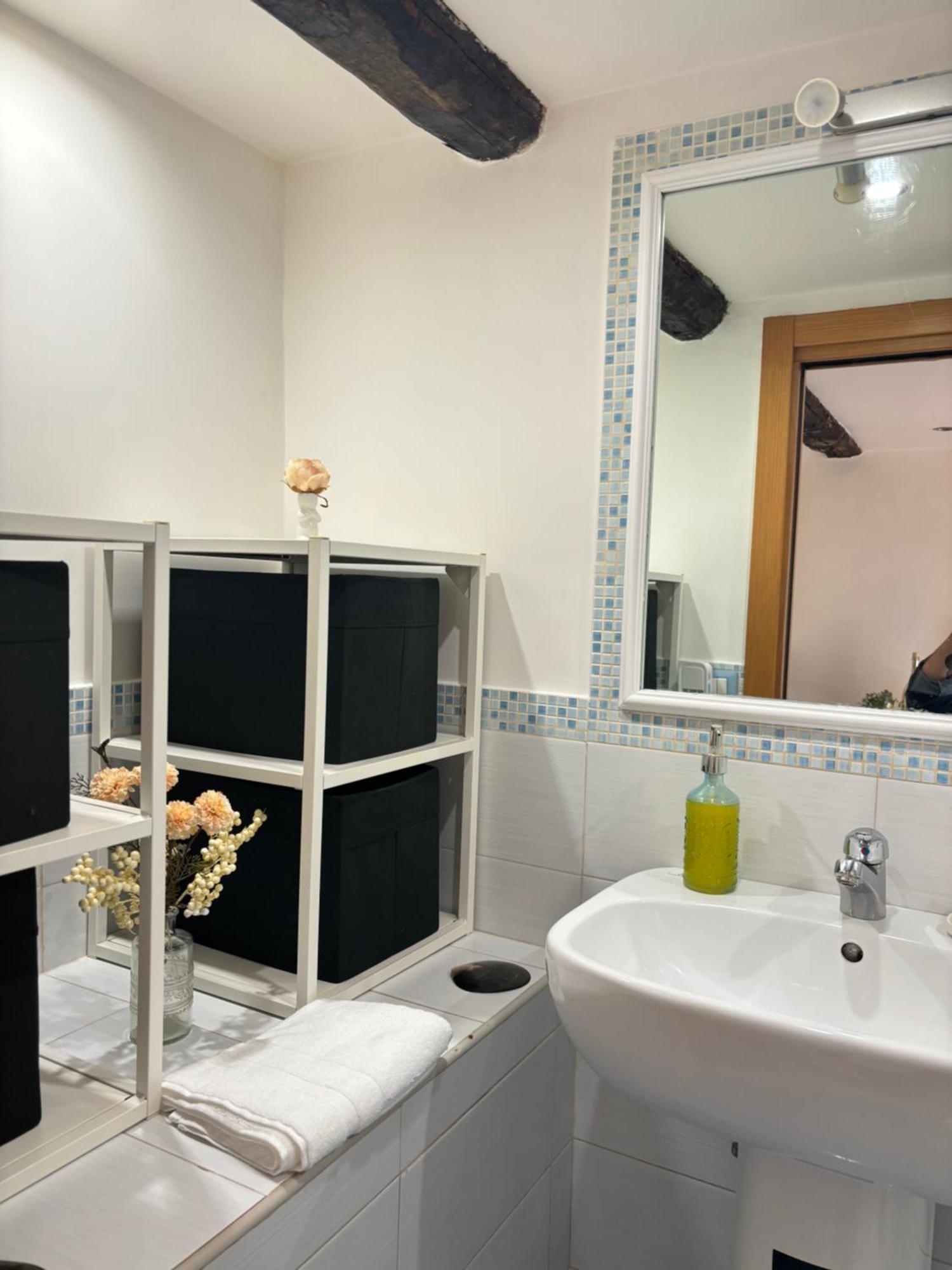 Apartment Ad