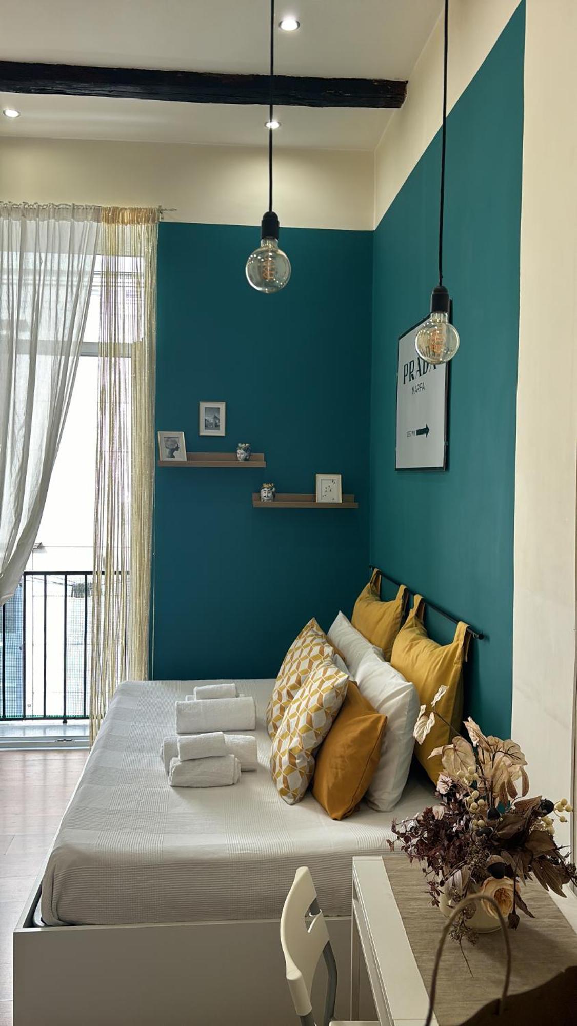 Ad Apartment *